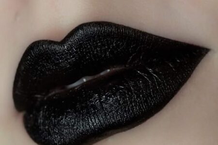 black lipstick