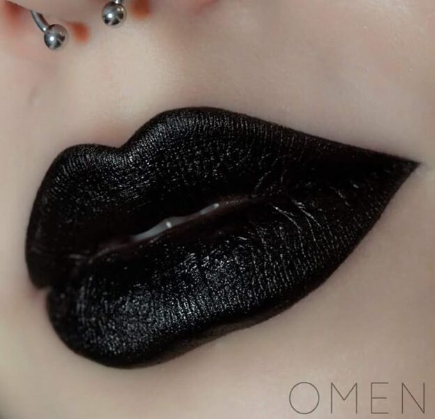 black lipstick